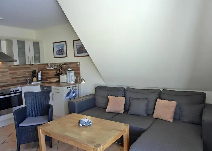 H 06 Apartman *